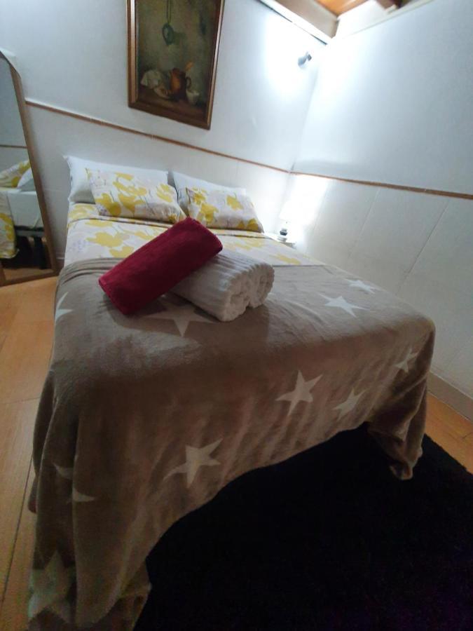 Airbhouse Private Rooms & Apartments Севилья Экстерьер фото