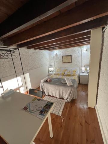 Airbhouse Private Rooms & Apartments Севилья Номер фото